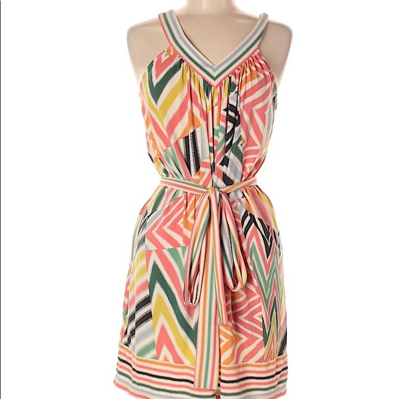 BCBGMaxAzria Dresses & Skirts - BCBGMAXAZRIA Ladies Dress Size M